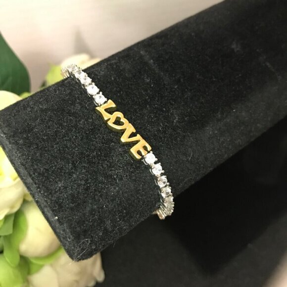 NWT Macy’s Adjustable “LOVE” Bracelet – Gold & Crystal Accent Tennis Style - Picture 2 of 7